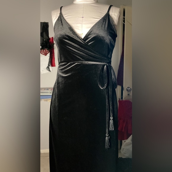 Who What Wear Dresses Black Velvet Maxi Wrap Dress Poshmark